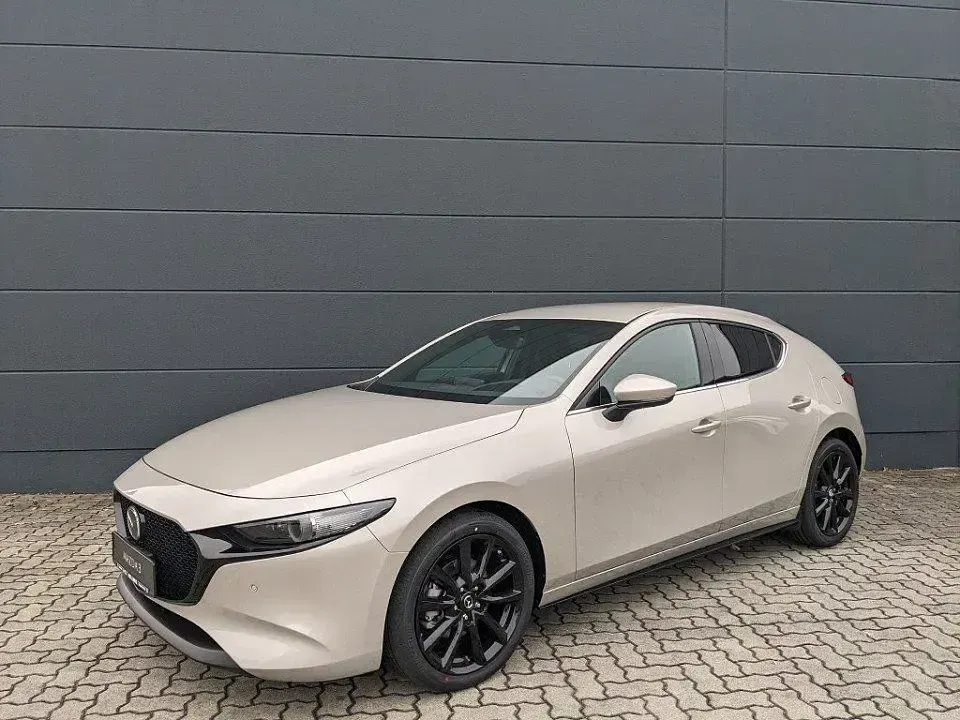 Neu Mazda 3 Homura-Line 140 PS (102 kW) 2026 Grau Limousine