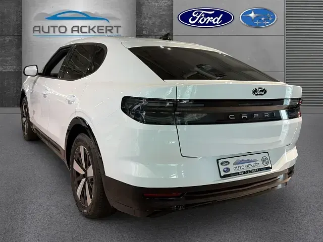 Nowe Ford Capri 210 kW (286 KM) 2026 Biały SUV