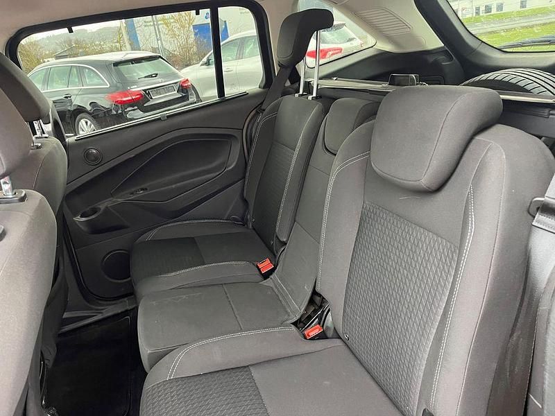 Gebraucht Ford Grand C-Max Cool & Connect 125 PS (91 kW) 2019 Silber Van / Kleinbus