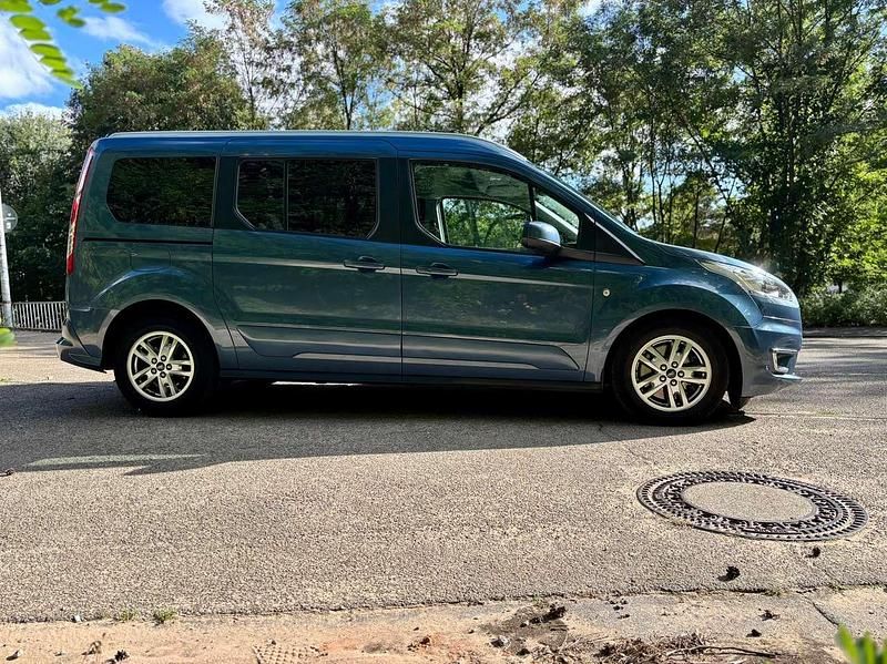 Gebraucht Ford Tourneo Titanium 120 PS (88 kW) 2019 Kombi