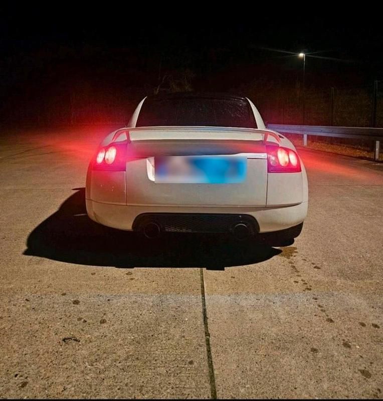 Second-hand Audi TT 180 CP (132 kW) 1999 Alb Coupe