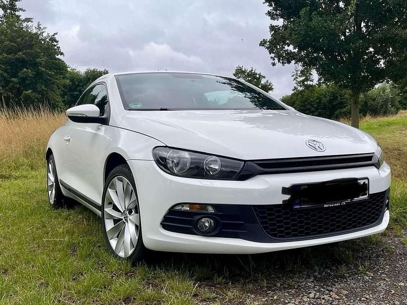 Weiß Gebraucht 2010 VW Scirocco Coupé | 8.400 € (Fairer Preis) - Bild 1/4