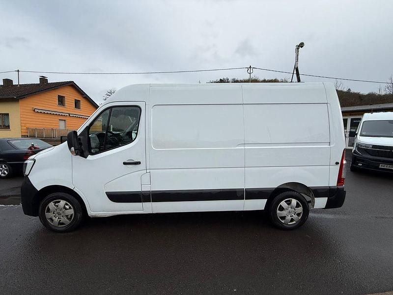 Gebraucht Renault Master 136 PS (100 kW) 2024 Weiß Van / Kleinbus