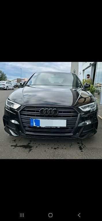Schwarz Gebraucht 2020 Audi A3 Competition Limousine | 19.800 € (Guter Preis) - Bild 1/4