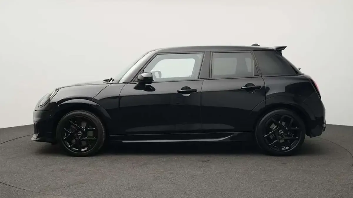 Gebraucht Mini John Cooper Works 156 PS (114 kW) 2025 Schwarz Kleinwagen