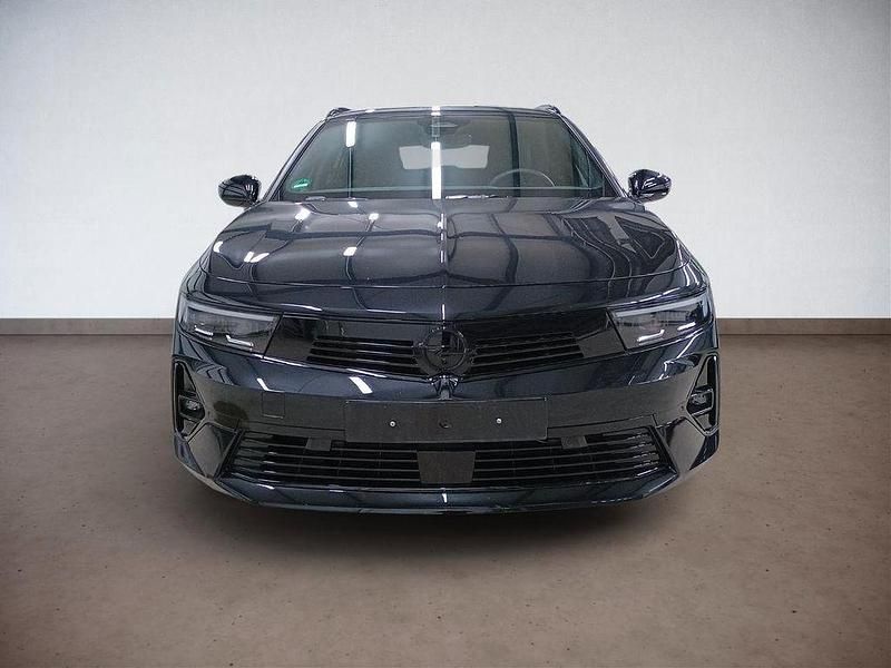 Gebraucht Opel Astra 131 PS (96 kW) 2024 Schwarz Kombi