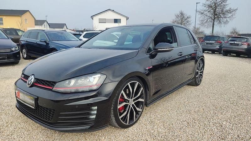 Gebraucht VW Golf VII GTI 220 PS (161 kW) 2015 Schwarz Limousine