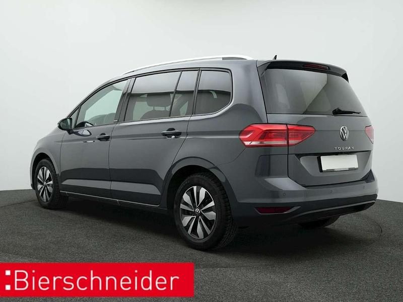 Gebraucht VW Touran S 150 PS (110 kW) 2024 Grau Van / Kleinbus