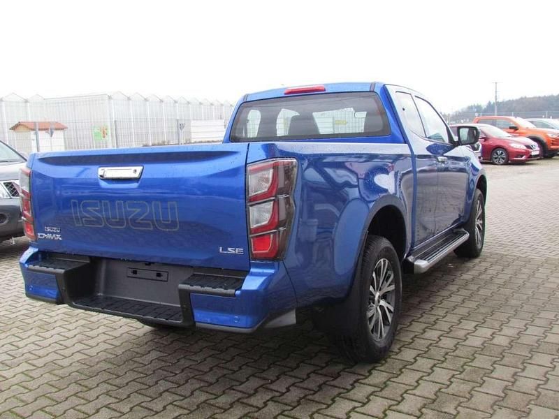 Neu Isuzu D-Max 163 PS (119 kW) 2025 Biarritz blue Pickup