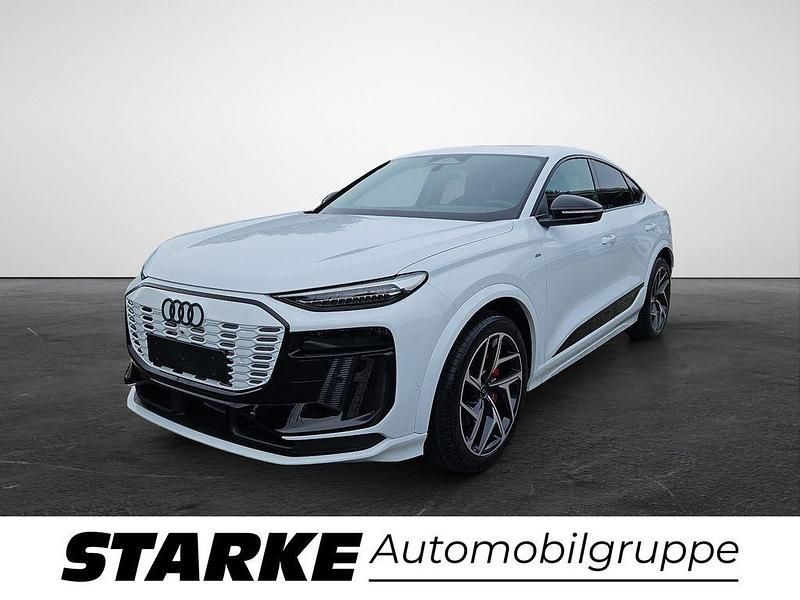 Weiß Neu 2025 Audi Q6 Sportback e-tron Performance SUV | 78.990 € (Etwas zu teuer) - Bild 1/4