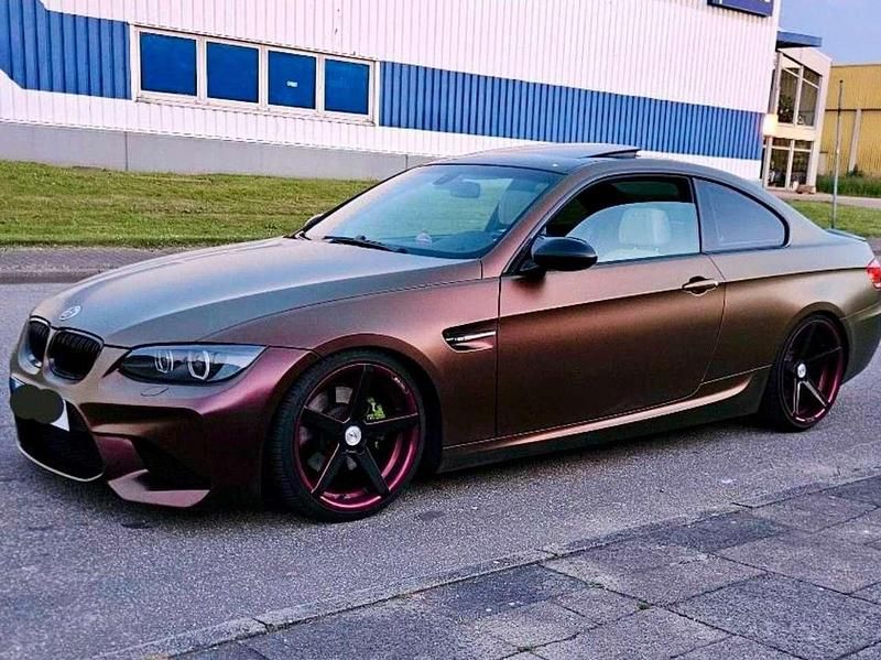 Bronze Gebraucht 2009 BMW 325 Coupé | 12.950 € (Etwas zu teuer) - Bild 1/4