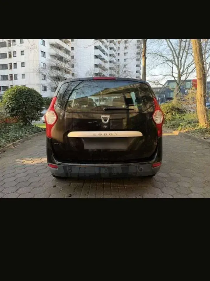 Gebraucht Dacia Lodgy 116 PS (85 kW) 2016 Schwarz Van / Kleinbus