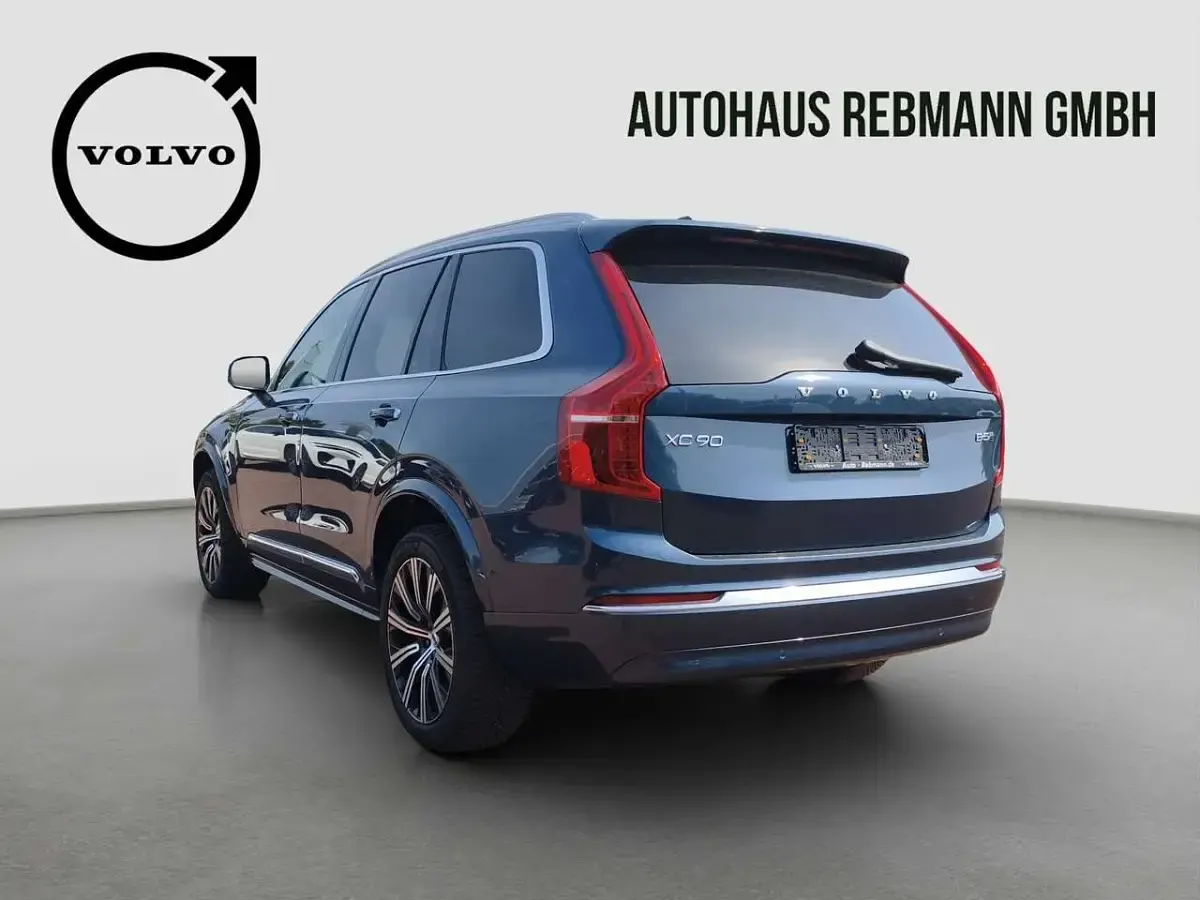 Gebraucht Volvo XC90 Plus 235 PS (172 kW) 2023 Denim blue SUV