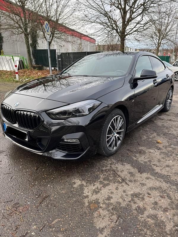 Schwarz Gebraucht 2021 BMW 220 M Sport Coupé | 29.900 € (Fairer Preis) - Bild 1/4