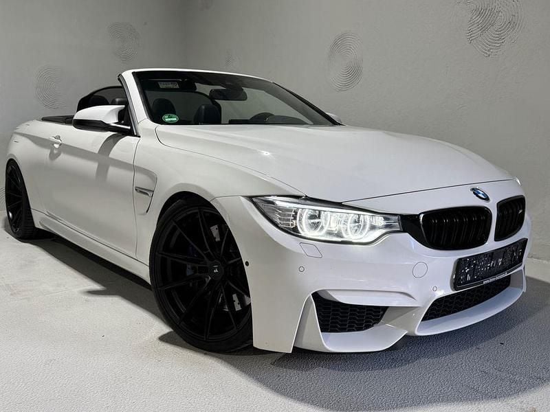 Weiß Gebraucht 2015 BMW M4 Cabriolet Performance Cabrio | 41.850 € (Guter Preis) - Bild 1/4