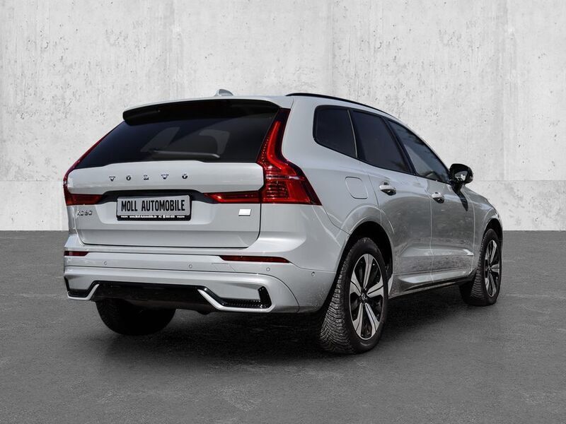 Gebraucht Volvo XC60 Plus 398 PS (292 kW) 2024 Vapour grey SUV
