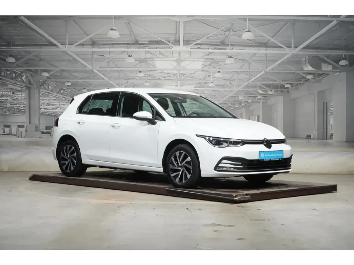 Gebraucht VW Golf VIII Style 204 PS (150 kW) 2022