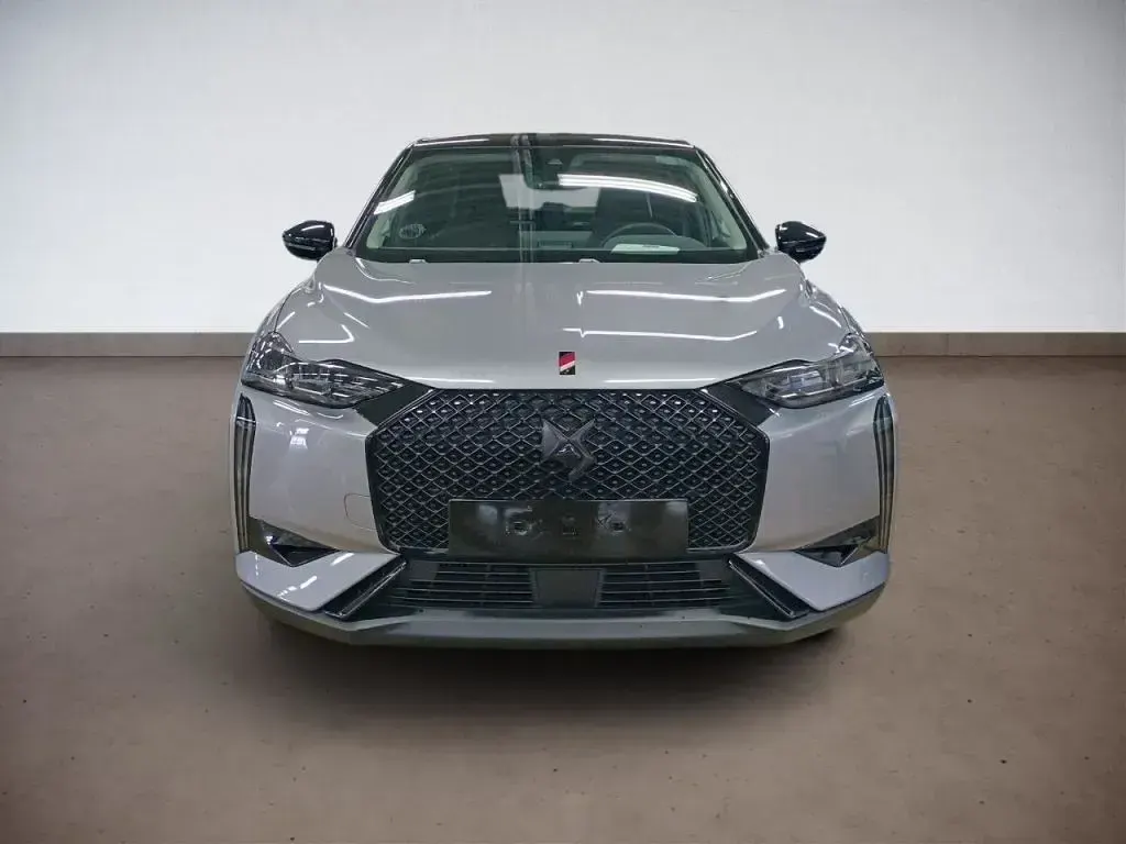 Gebraucht DS Automobiles DS3 Crossback Performance 131 PS (96 kW) 2024 Artensegrau SUV