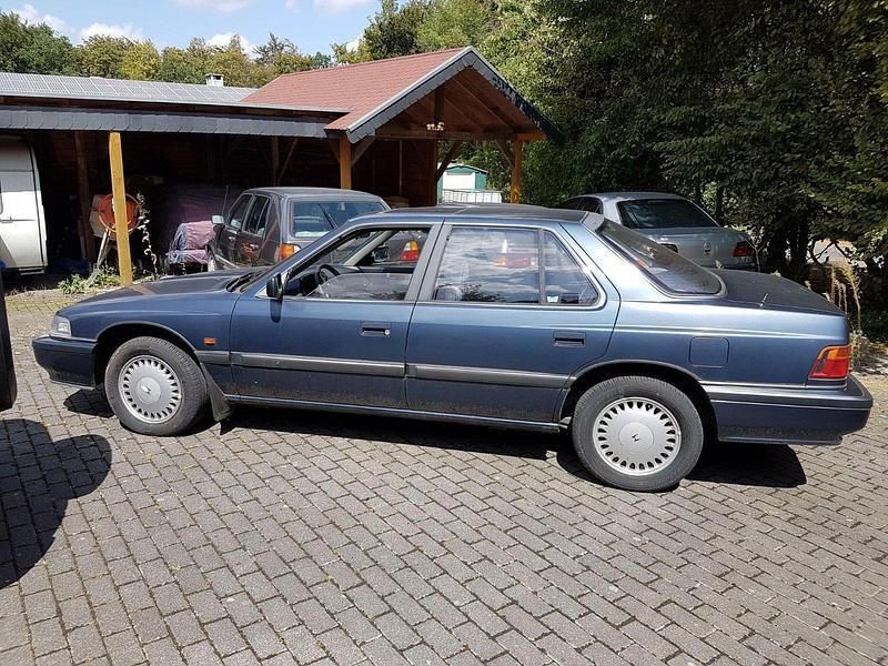 Second-hand Honda Legend 169 CP (124 kW) 1989 Albastru Berlinǎ
