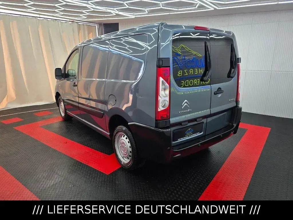 Gebraucht Citroën Jumpy 163 PS (119 kW) 2013 Grau Van / Kleinbus