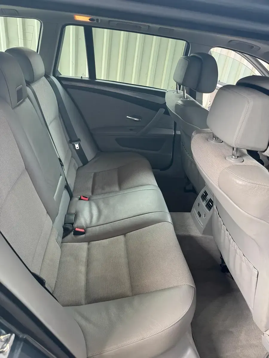 Usata BMW 520 177 CV (130 kW) 2007 Grigio Station wagon