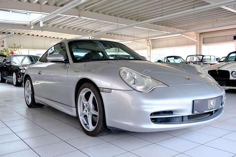 Arktissilber Gebraucht 2002 Porsche 911 Carrera Coupé | 28.900 € (Superpreis) - Bild 1/3