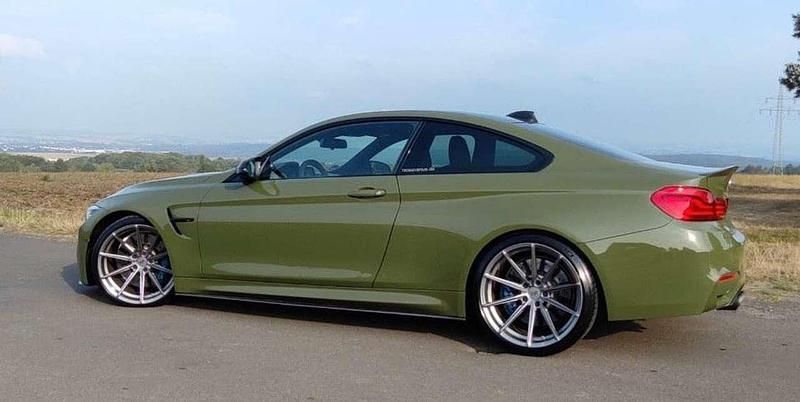 Grün Gebraucht 2019 BMW M4 Competition Edition Coupé | 65.000 € (Teuer) - Bild 1/4