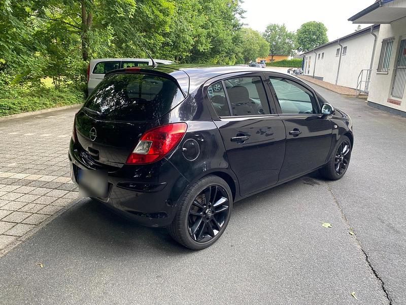 Gebraucht Opel Corsa 82 PS (60 kW) 2009 Schwarz Kleinwagen