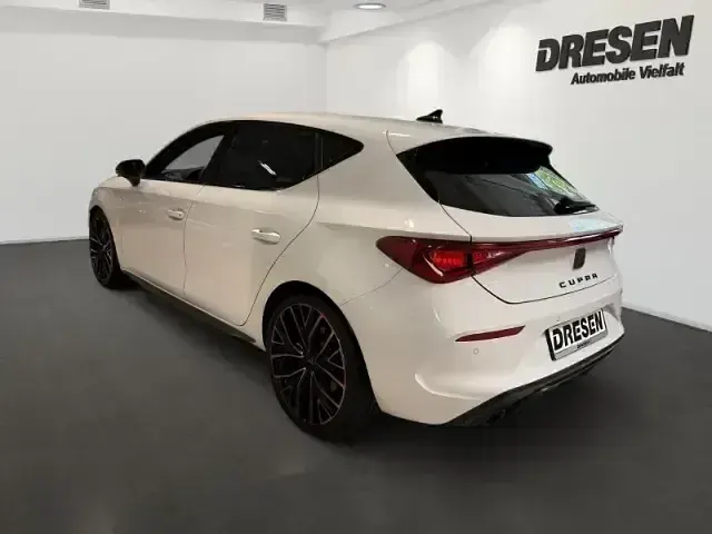 Gebraucht Cupra Leon VZ 245 PS (180 kW) 2024 Weiss Limousine