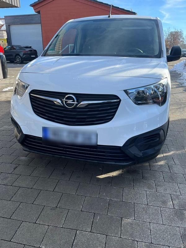 Gebraucht Opel Combo 76 PS (55 kW) 2020 Weiß Kleinwagen