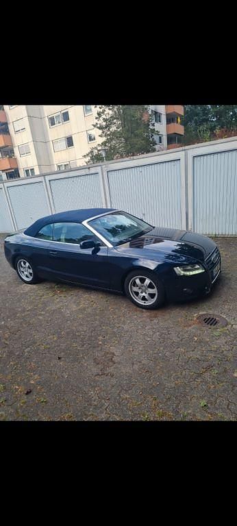 Blau Gebraucht 2011 Audi Cabriolet Ambiente Cabrio | 9.200 € (Fairer Preis) - Bild 1/4
