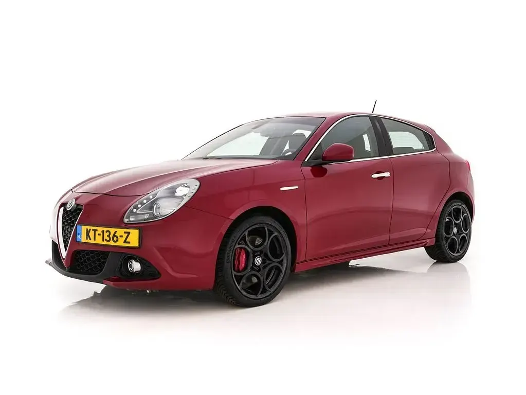 Gebraucht Alfa Romeo Giulietta Super 120 PS (88 kW) 2016 Rot Kleinwagen