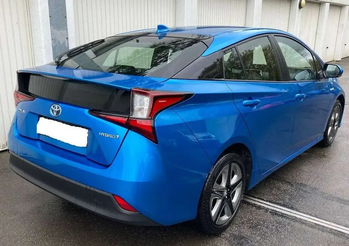 Gebraucht Toyota Prius Executive 122 PS (89 kW) 2020 Blau Kleinwagen
