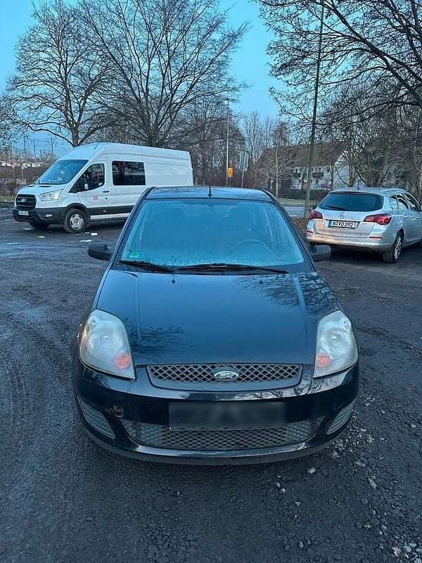 Schwarz Gebraucht 2007 Ford Fiesta Limousine | 900 € (Guter Preis) - Bild 1/4