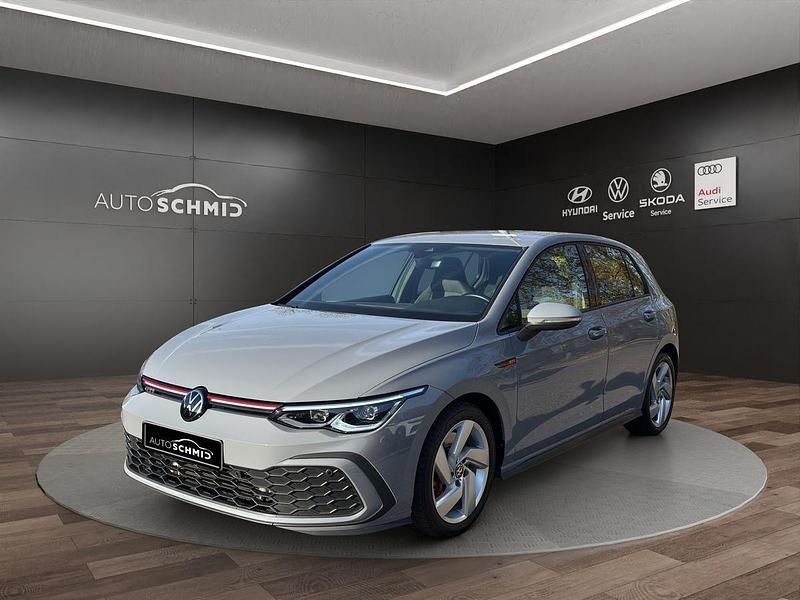 Mondsteingrau Gebraucht 2023 VW Golf VIII GTI | 27.888 € (Guter Preis) - Bild 1/4