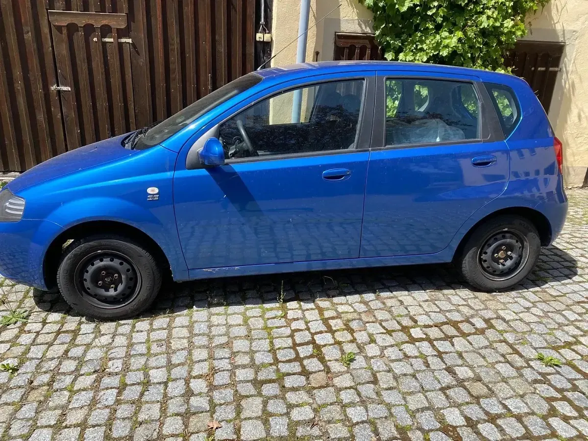 Gebraucht Chevrolet Kalos 72 PS (52 kW) 2005 Blau Kleinwagen