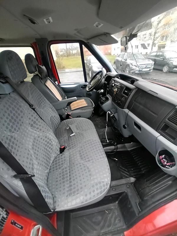 Gebraucht Ford Transit 100 PS (73 kW) 2013 Rot Van / Kleinbus