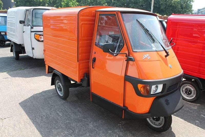 Orange Neu 2025 Piaggio APE SUV | 8.390 € - Bild 1/4