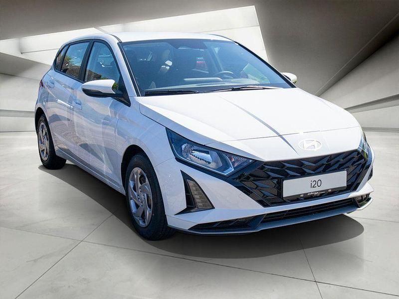 Gebraucht Hyundai i20 Select 101 PS (74 kW) 2025 Othercolor Kleinwagen
