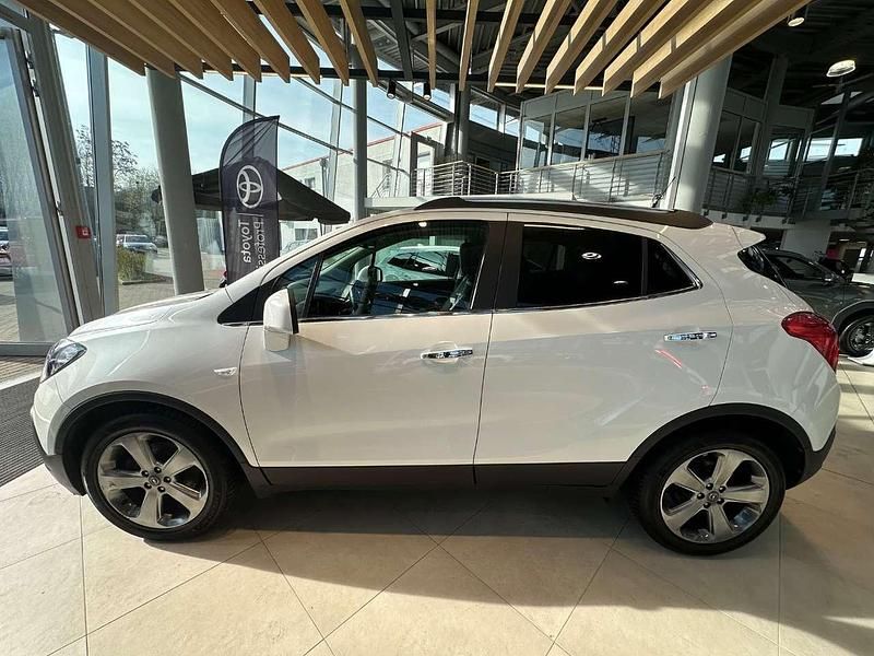 Gebraucht Opel Mokka Innovation 140 PS (102 kW) 2014 Cremeweiss/snow flake white SUV