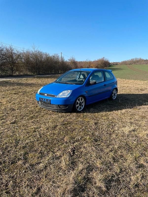 Gebraucht Ford Fiesta ST 60 PS (44 kW) 2002 Blau Kleinwagen