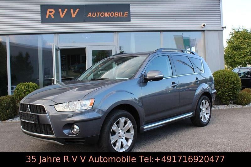 Grau Gebraucht 2012 Mitsubishi Outlander Invite SUV | 7.200 € (Fairer Preis) - Bild 1/4