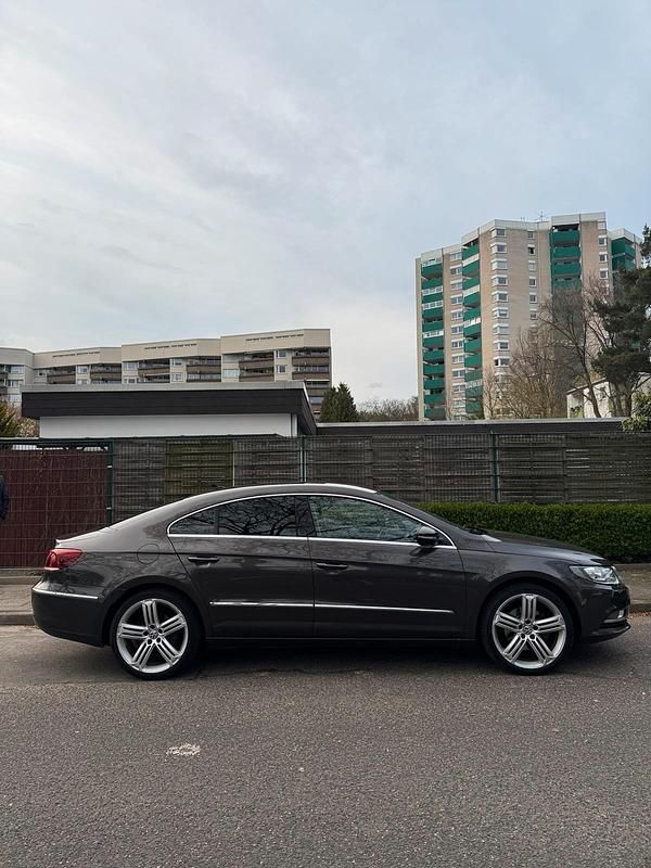 Gebraucht VW Passat 160 PS (117 kW) 2015 Braun Limousine