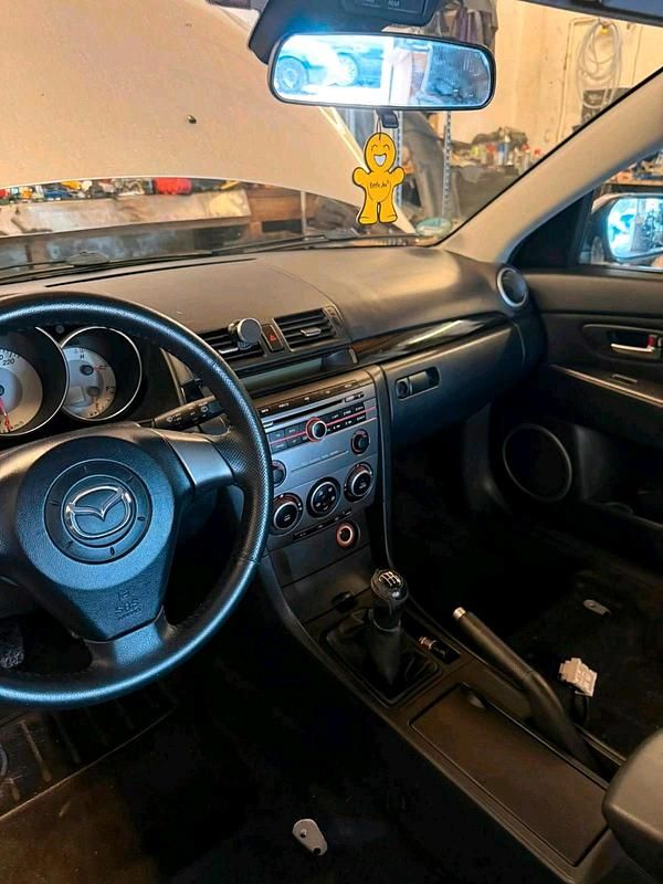 Usata Mazda 3 105 CV (77 kW) 2007 Argento Berlina