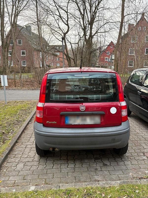Gebraucht Fiat Panda 54 PS (39 kW) 2009 Rot Kleinwagen