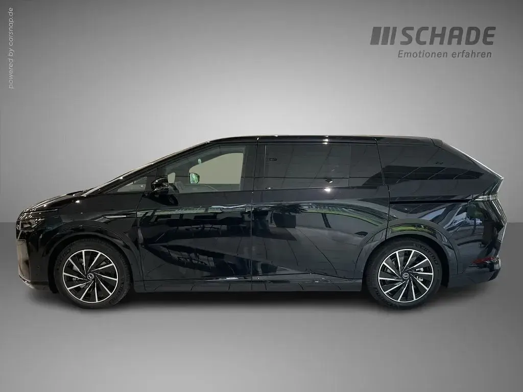 Neu XPENG X9 235 kW (320 PS) 2026 Schwarz Van / Kleinbus