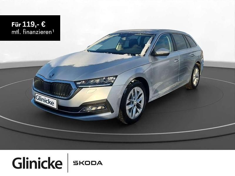 Gebraucht Skoda Octavia Ambiente 116 PS (85 kW) 2022 Silber Kombi