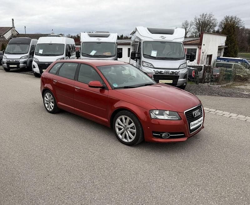Gebraucht Audi A3 Ambition 140 PS (102 kW) 2011 Rot Kleinwagen