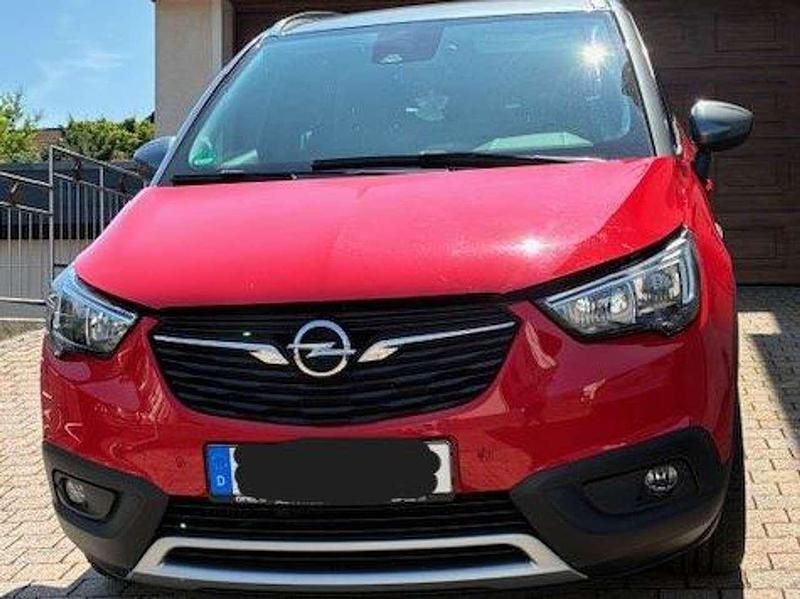 Rot Gebraucht 2018 Opel Crossland X Innovation SUV | 10.900 € (Guter Preis) - Bild 1/4