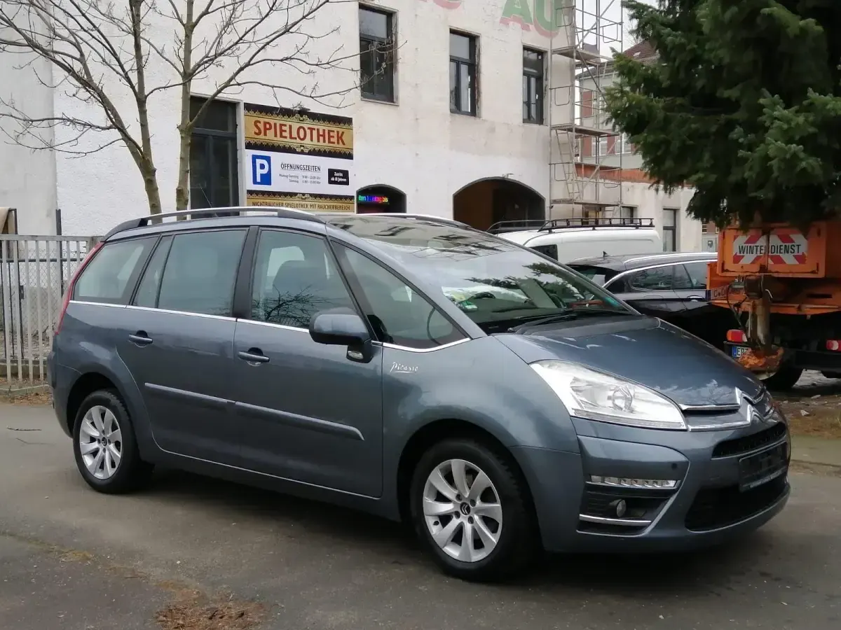 Gebraucht Citroën Grand C4 Picasso Tendance 111 PS (81 kW) 2011 Grau Van / Kleinbus